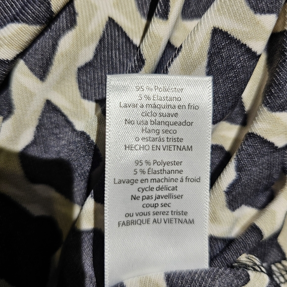 Lularoe Azure Skirt XS - Picture 12 of 16